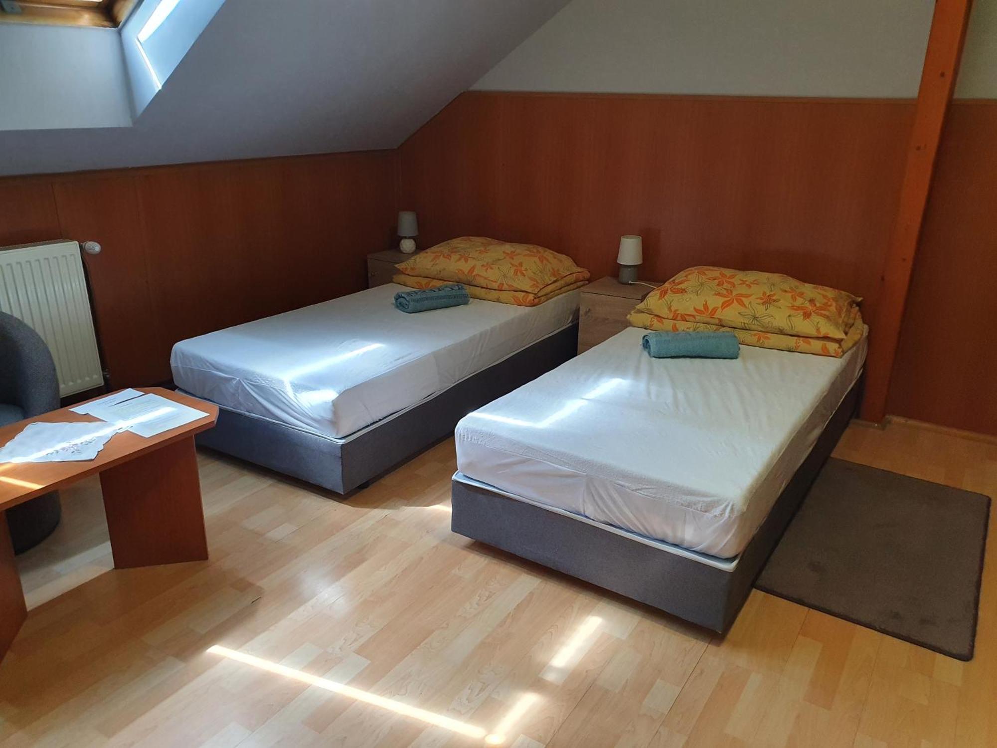 Harsona Fogado Hotel Harsány Room photo